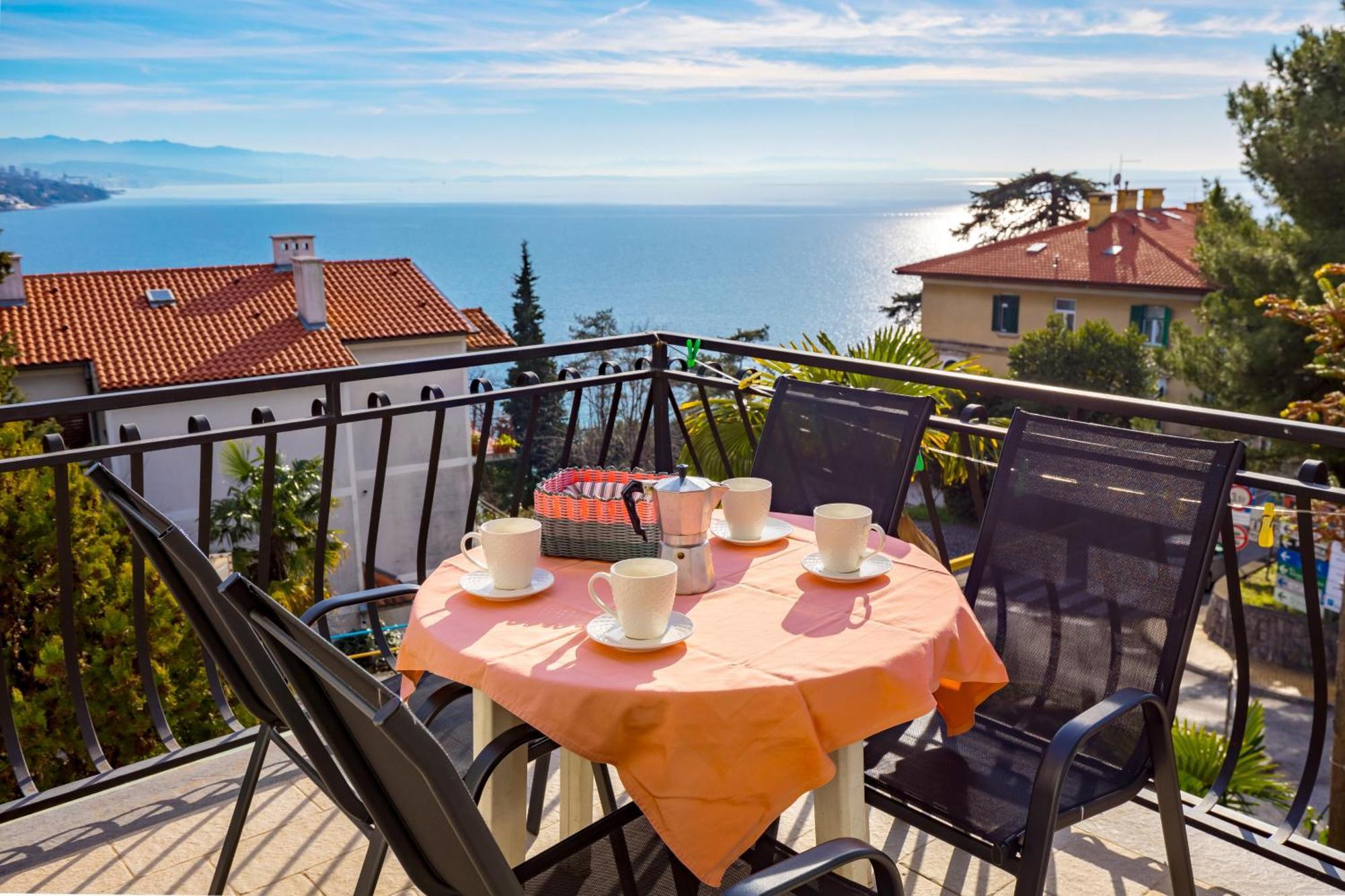 Camelia & Martina Apartments Opatija Bagian luar foto